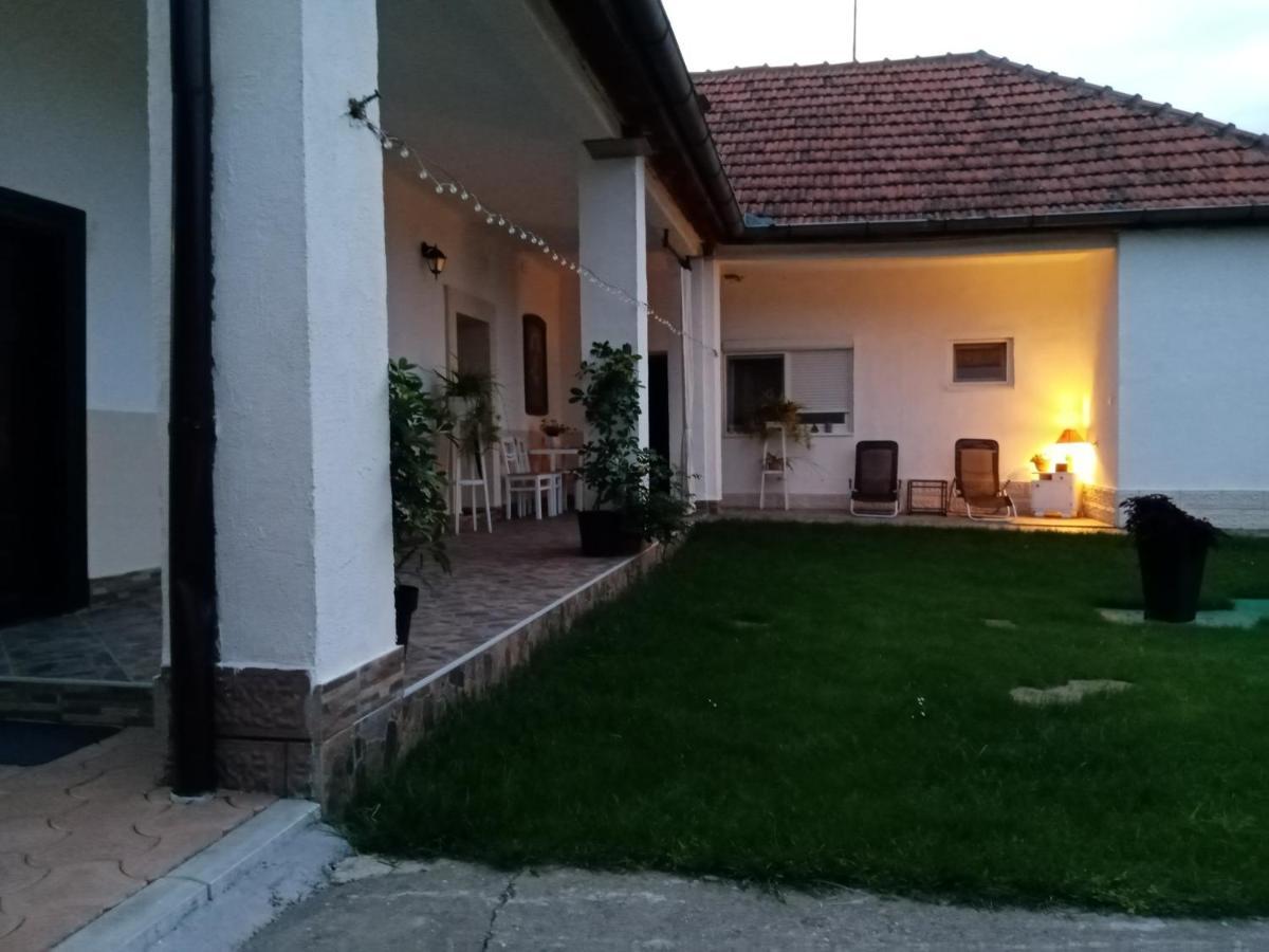 Apartman Katarina Backi Monostor Zewnętrze zdjęcie